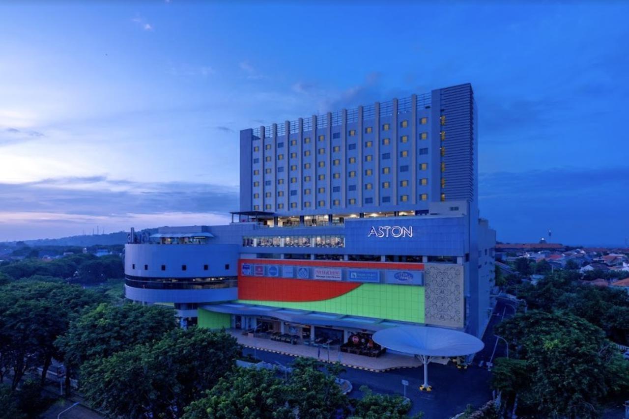 Aston Gresik Hotel & Conference Center Exterior photo