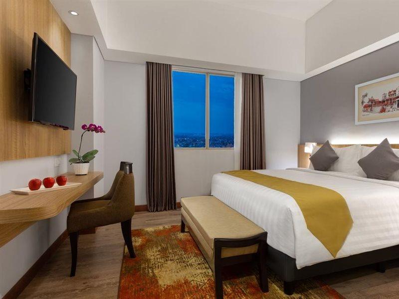 Aston Gresik Hotel & Conference Center Exterior photo